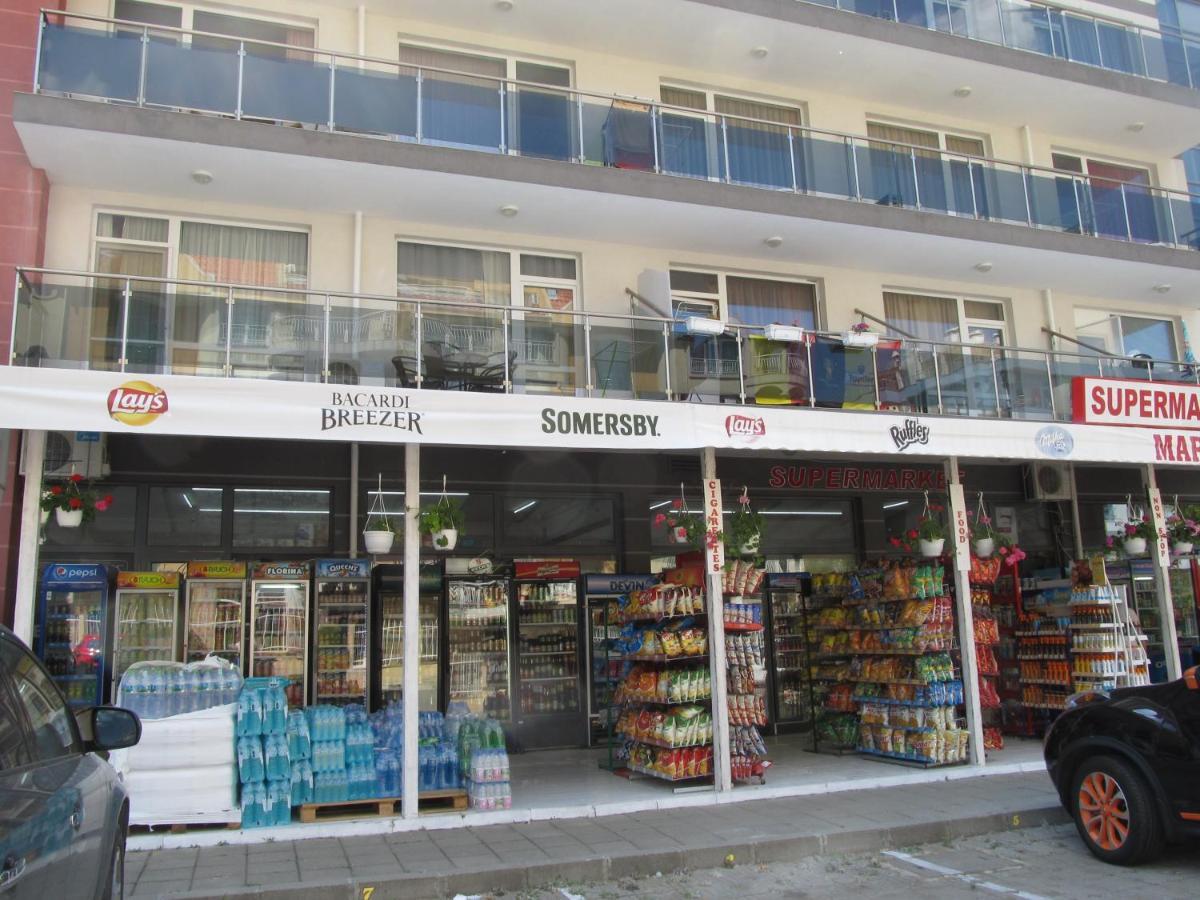 Apartments And Studios In Cote D'Azure Слънчев бряг Екстериор снимка