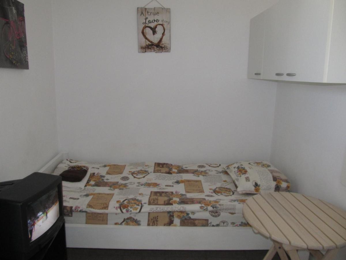 Apartments And Studios In Cote D'Azure Слънчев бряг Екстериор снимка